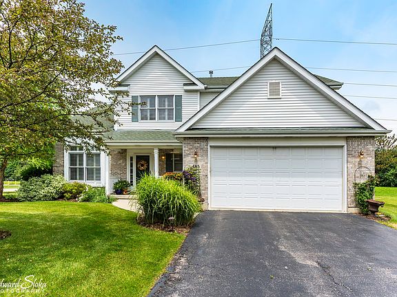 2nd image of 485 Spring Ridge Dr
