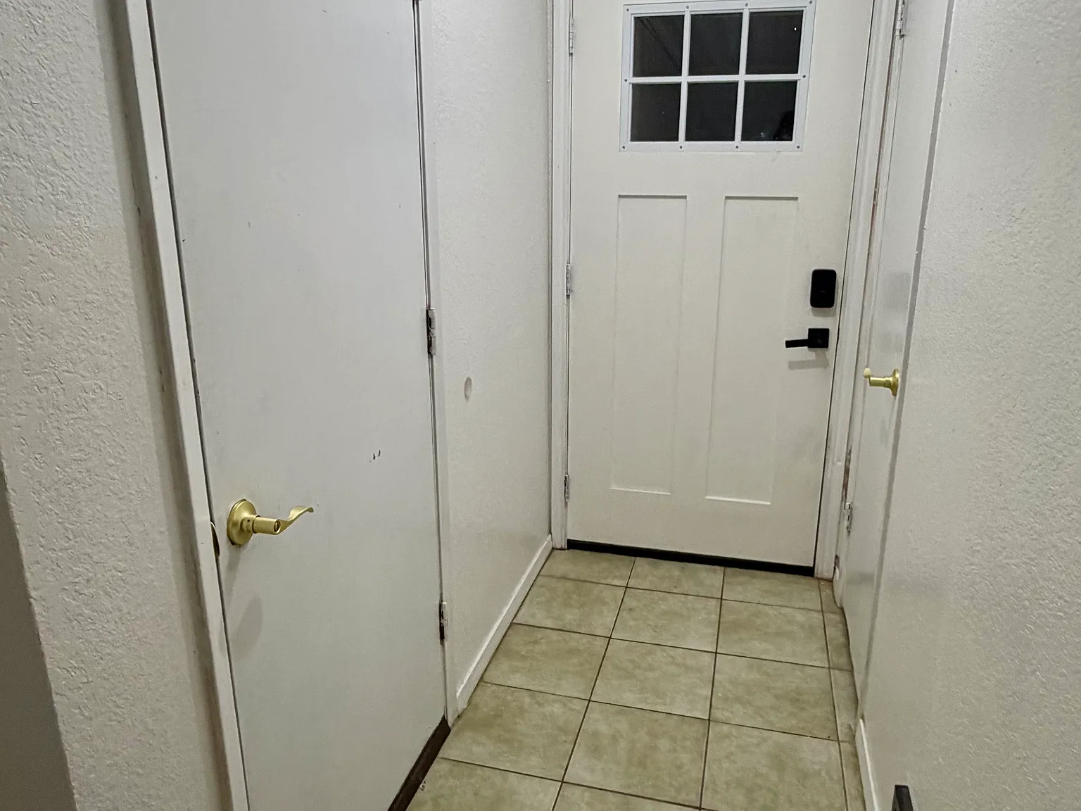 3 bed, 1616 sqft, $1,750 — Photo 4
