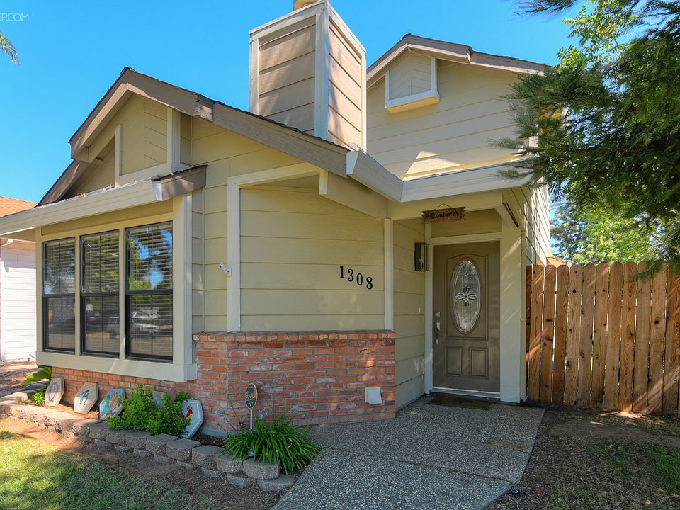 1st image of 1308 Puebla Way