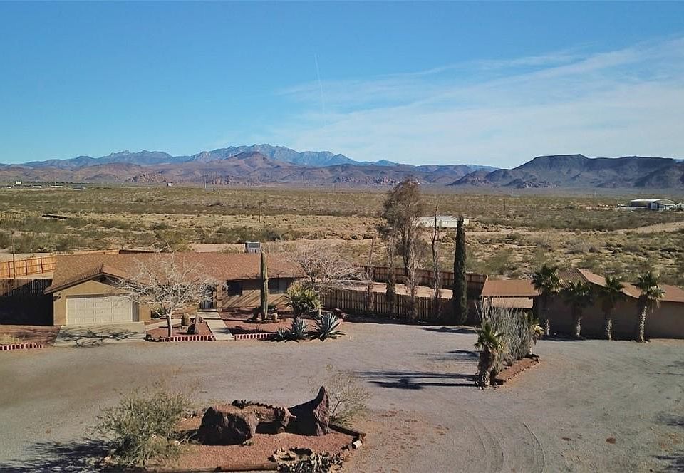 1st image of 2918 W Safari Dr