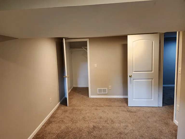 4520 Fillmore St NE — Photo 17