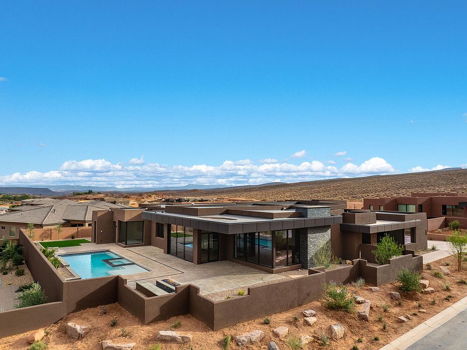 1st image of 679 S Juniper Way