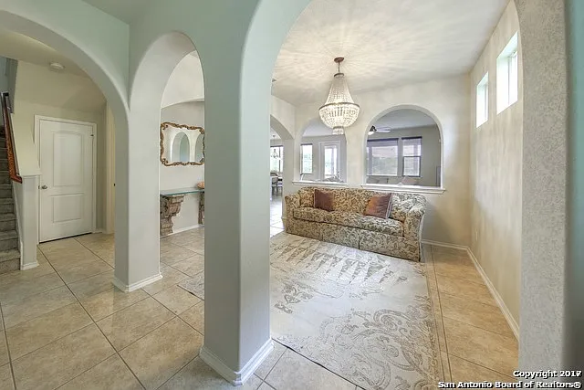 4202 Woodbridge Way — Photo 8