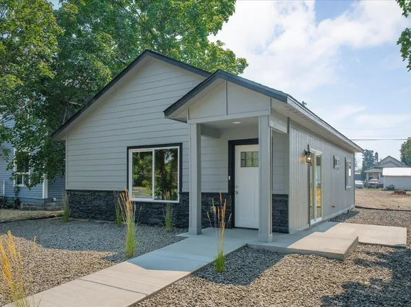 1924 E Sharp Ave, Spokane, WA 99202
