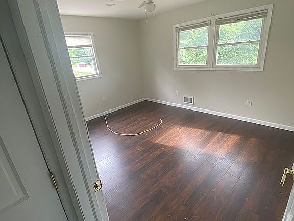 2nd image of 2 1st Ave