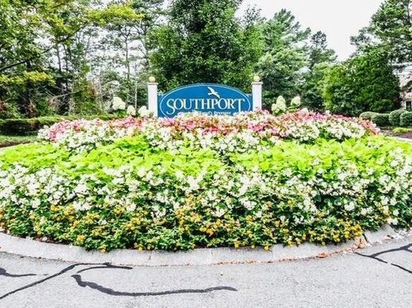 15 Classic Circle UNIT 15, Mashpee, MA 02649