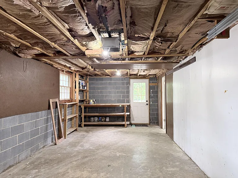 725 Wildflower Ln — Photo 54