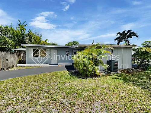 3137 SW 15th Ct Photo 1