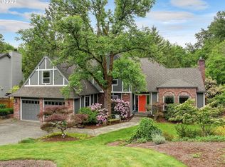 19398 River Run Dr, Lake Oswego, OR 97034