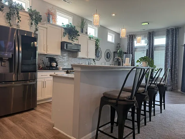 1231 Lake Run Dr — Photo 3