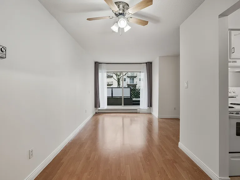 1864 Frances St #101 — Photo 5