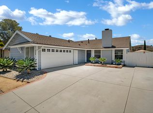 526 Fargo St, Thousand Oaks, CA 91360