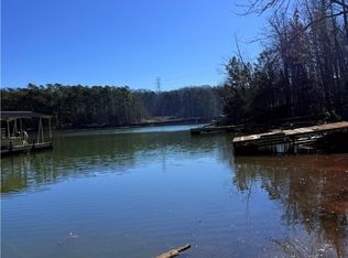 139 Gordon Dr, Central, SC 29630