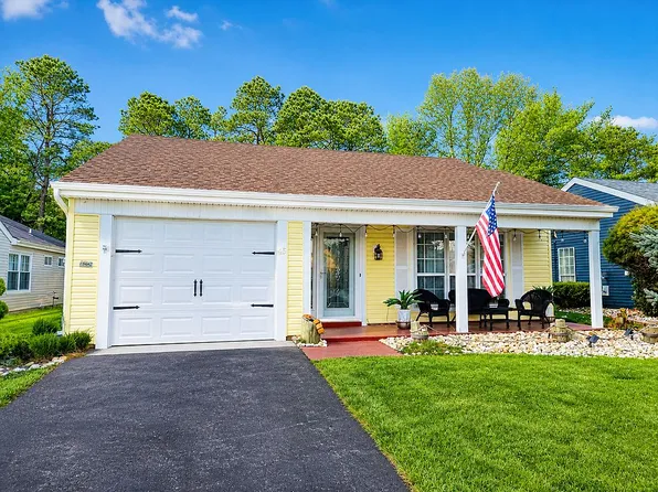 45 Normanton Ave, Manchester, NJ 08759