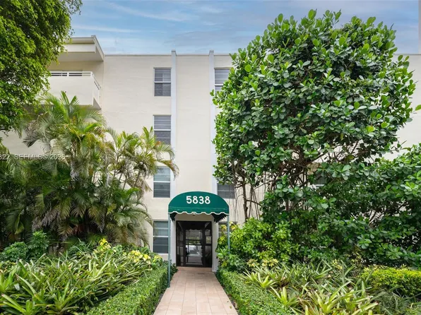 5838 SW 74th Ter, South Miami, FL