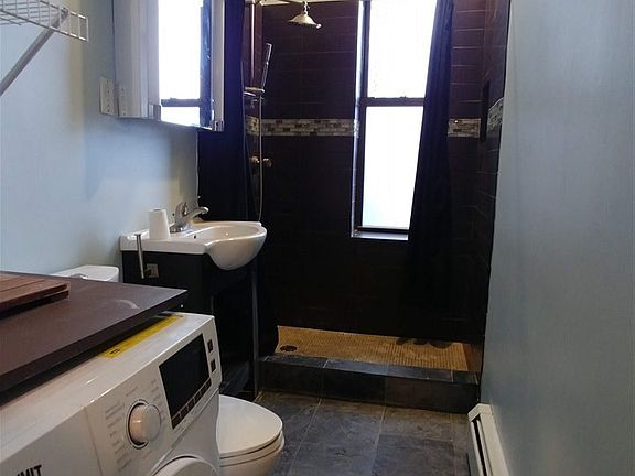4th image of 74 Palisade Ave APT 5