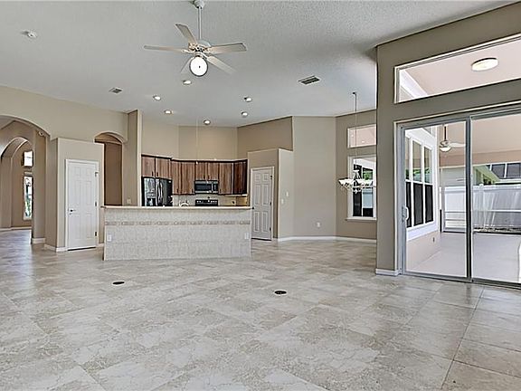 4th image of 1037 Landview Ct
