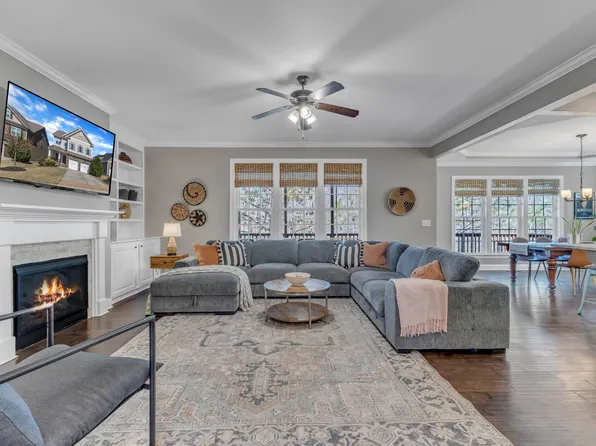 205 Virginia Water Dr, Rolesville, NC 27571