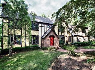 40 Deepdale Dr, Middletown, NJ 07748