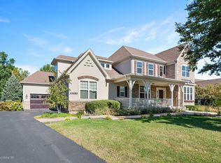 23689 N Sanctuary Club Dr, Kildeer, IL 60047