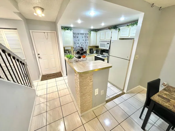 803 W Oakland Park Boulevard #A6, Oakland Park, FL 33311
