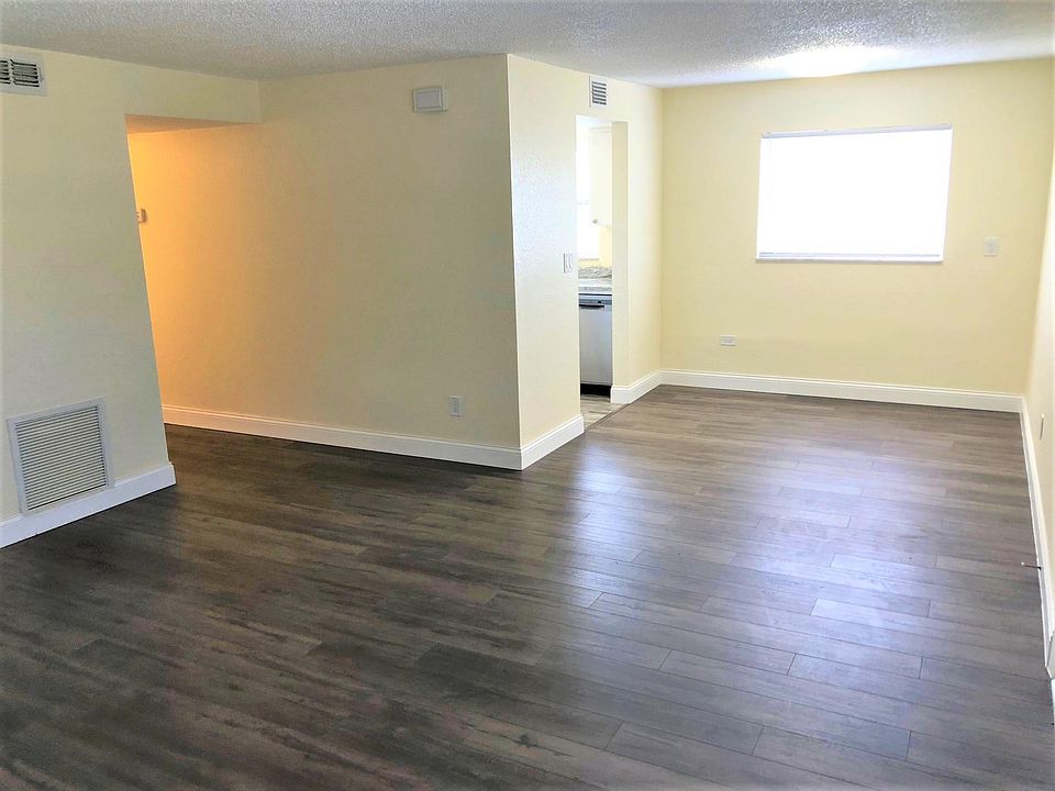 1st image of 6080 22nd Ave N APT 9