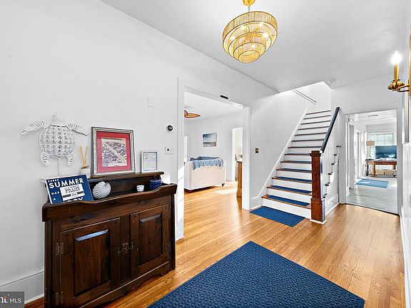 5th image of 134 Belvoir Ave