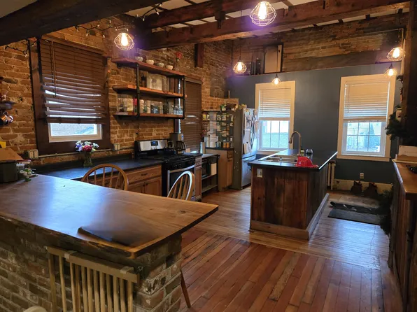 30 W Allen St, Winooski, VT 05404