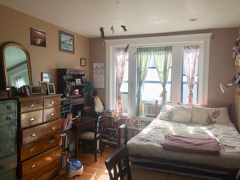 19 Lothian Rd #5 — Photo 7