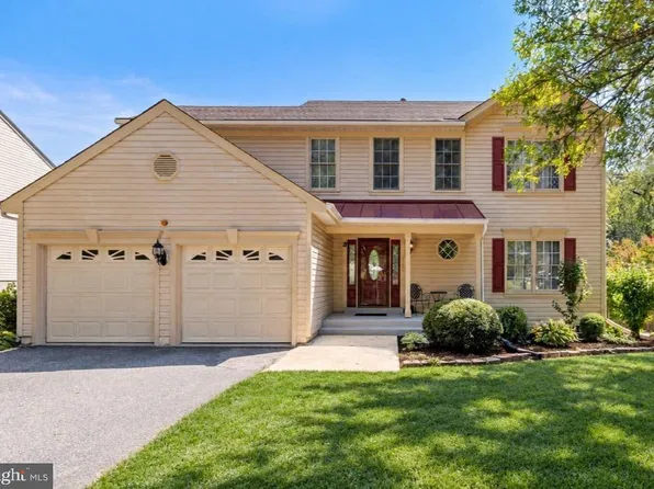 4301 Knott St, Beltsville, MD 20705