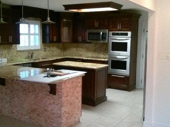 3rd image of 8524 Crownwood Dr