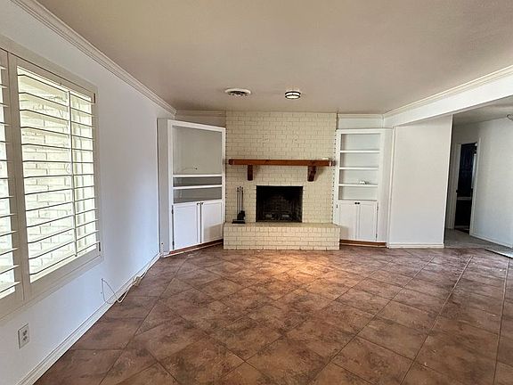 3rd image of 1460 Pagewood Ave
