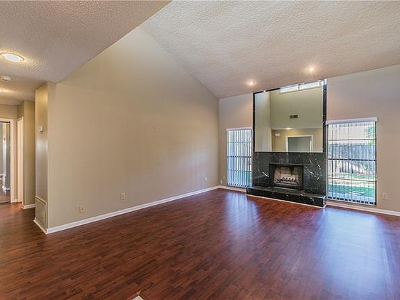2nd image of 4717 Deerwalk Ave