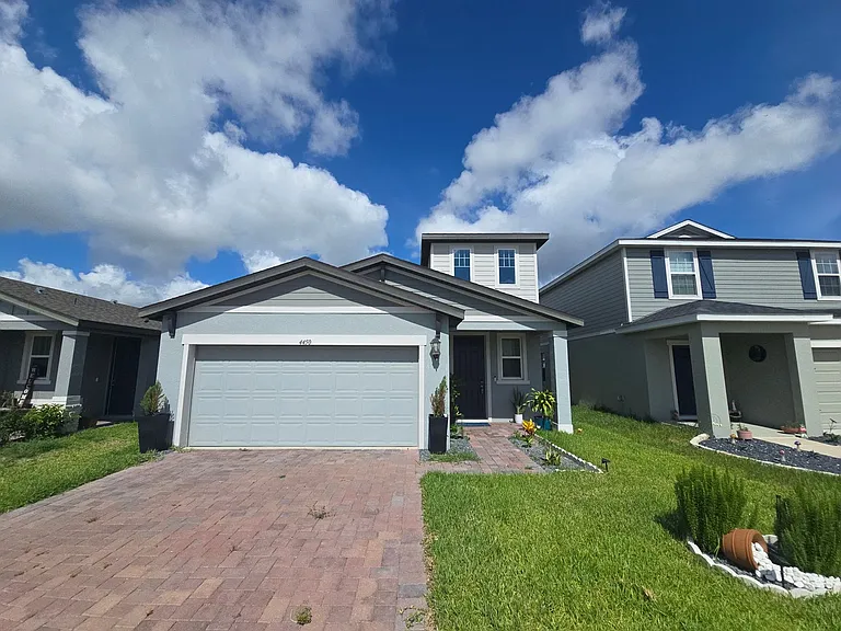 4450 Rapallo Ave — Photo 2