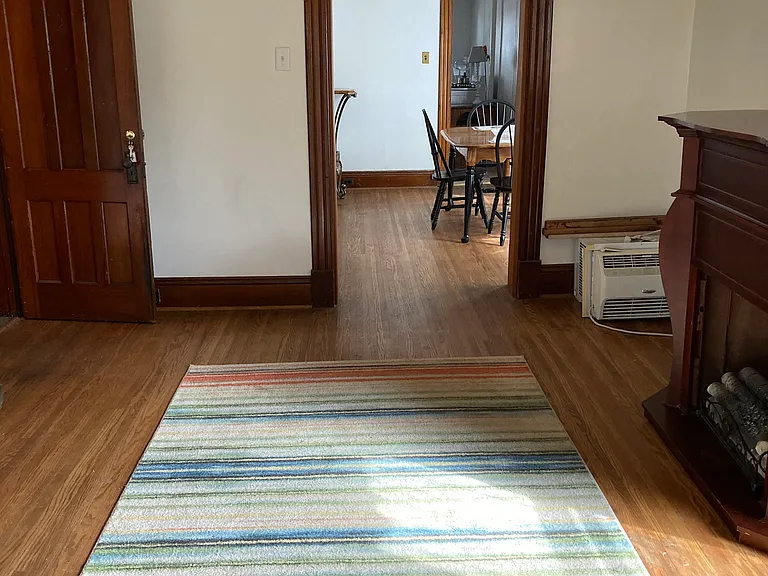 28 Petrie St #1 — Photo 9