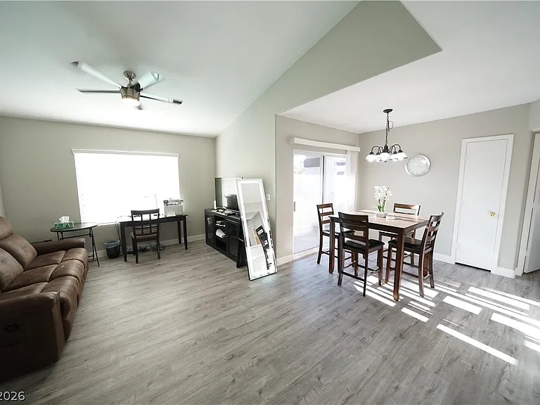 7255 W Sunset Rd #2061 — Photo 7