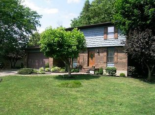 7555 Turtle Creek Dr, Dayton, OH 45414