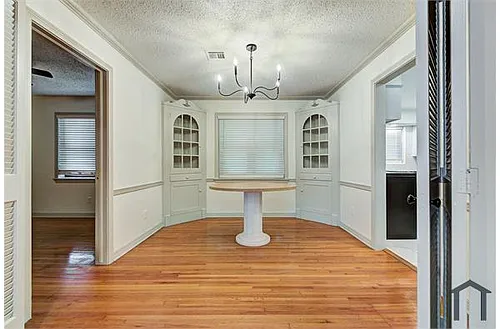 2501 NW 35th St Photo 1