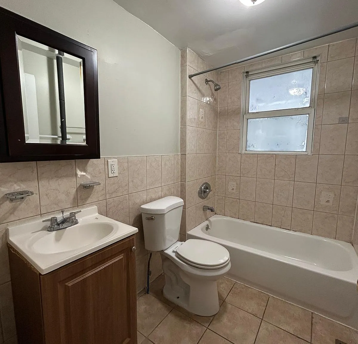 2 bed, $1,850 — Photo 4
