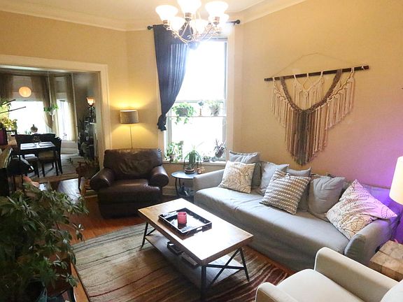 3rd image of 4127 N Ashland Ave #1