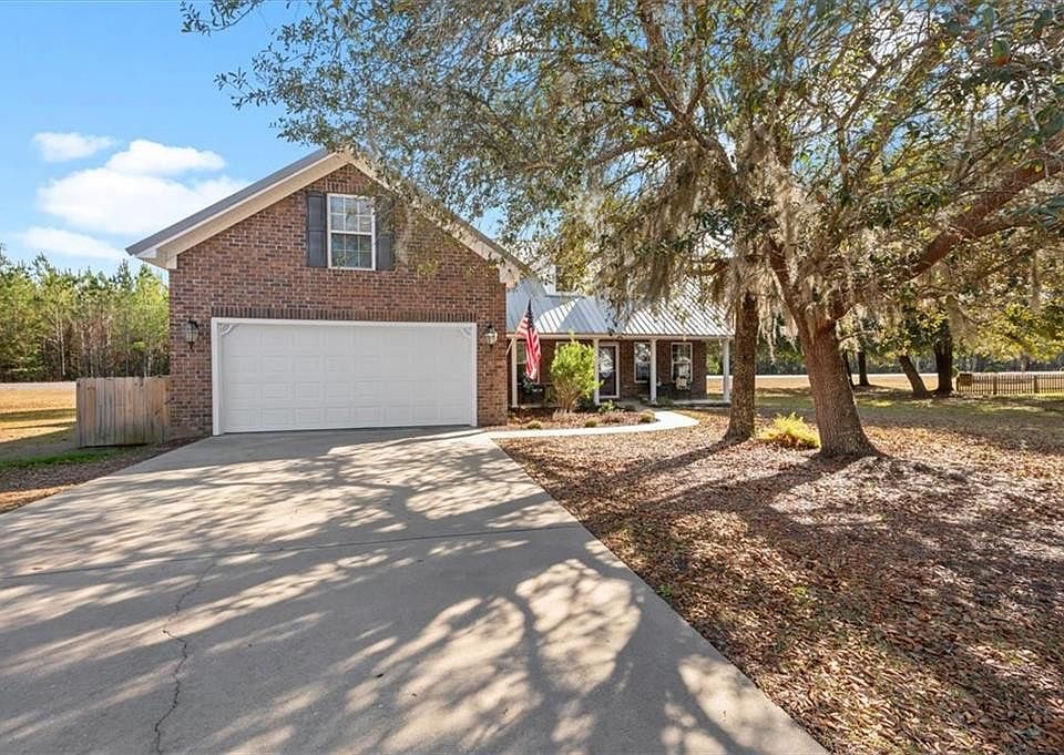 1st image of 1065 Pelican Ln SE