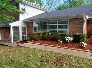 1323 W Jackson St, Tupelo, MS 38801