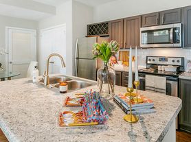 The Outlook at Greystone Apartment Homes