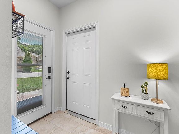 5th image of 2936 Shadow Wood Ln