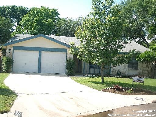 1st image of 8907 Timber Elm St