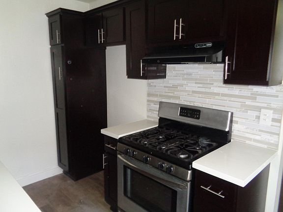 2nd image of 440 Orange Ave APT 5