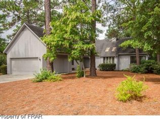 284 Lakeside Ln, Sanford, NC 27332