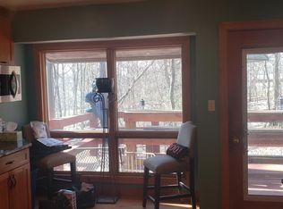 18750 Eatherton Valley Rd, Chesterfield, MO 63005