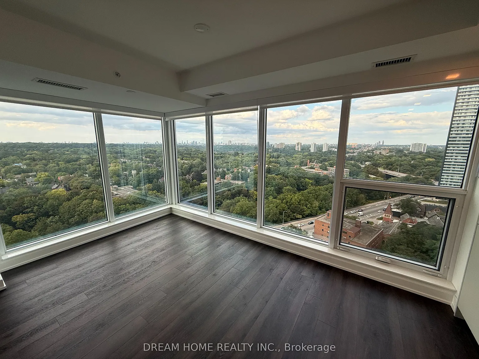 2 bed, $3,500 — Photo 2