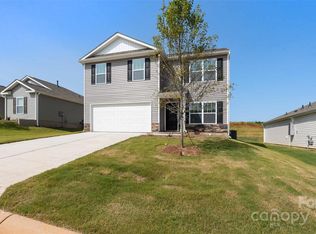 205 Callie River Ct, Clyde, NC 28721